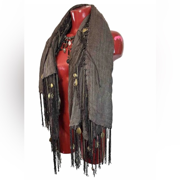 NWT ECHO 100% LINEN DARK BROWN FRINGE METAL BOHO SCARF - SQUARE - 43"X43" NEW - Picture 2 of 12